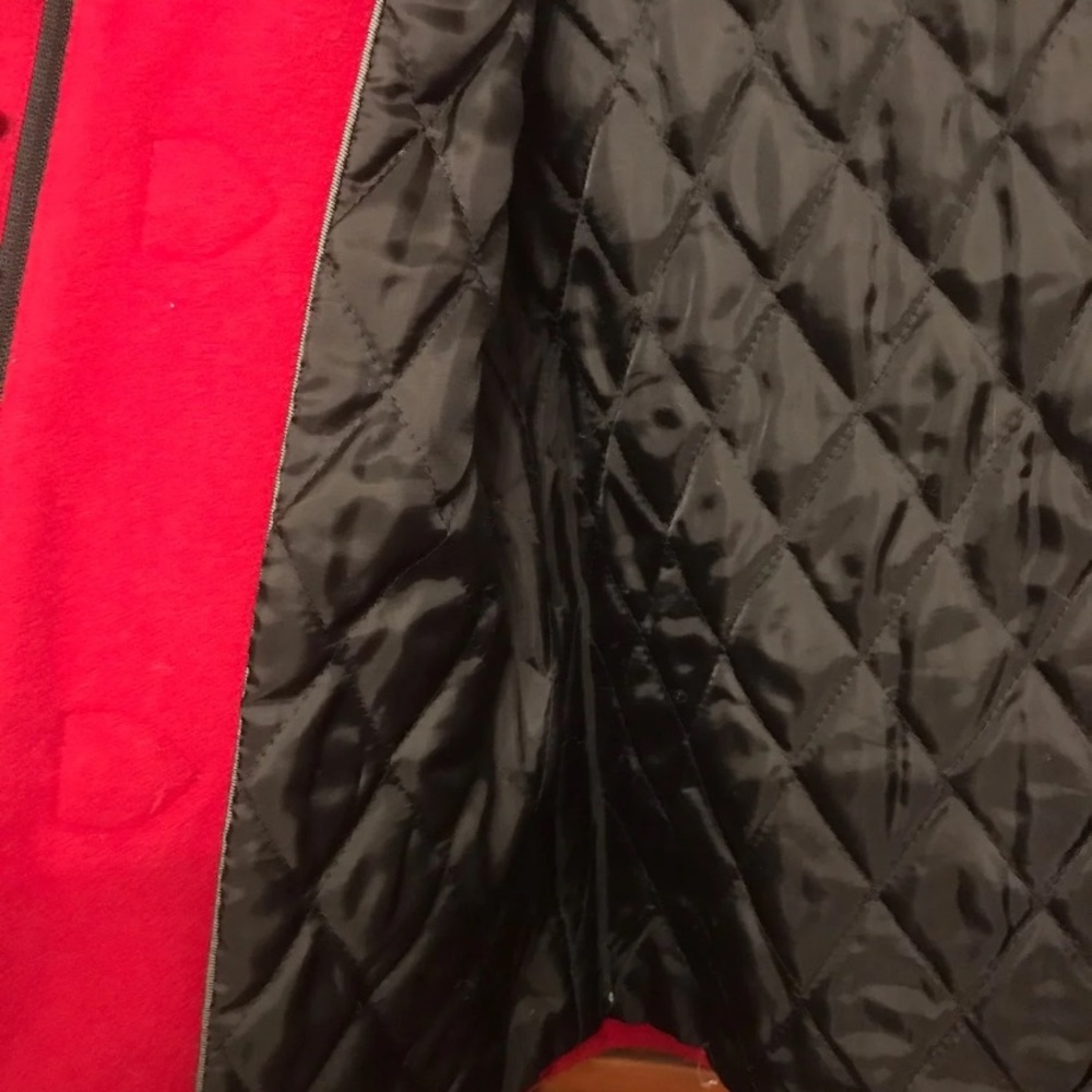Coat - Picture 2 of 6